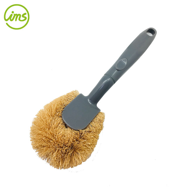 Brosse de nettoyage de cuisine en fibres naturelles avec manche